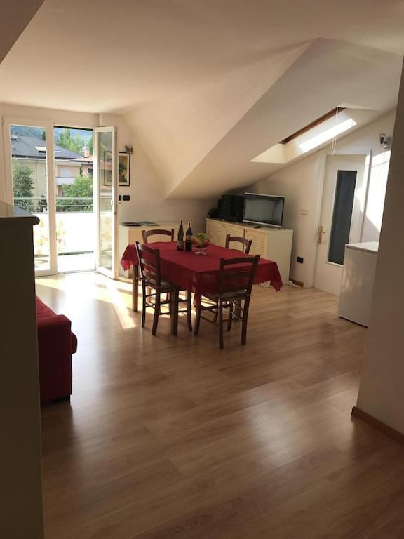 Casa Filippo Large 3 Room Apartment, Close To The Beach, Free Wifi Internet Рива дел Гарда Екстериор снимка