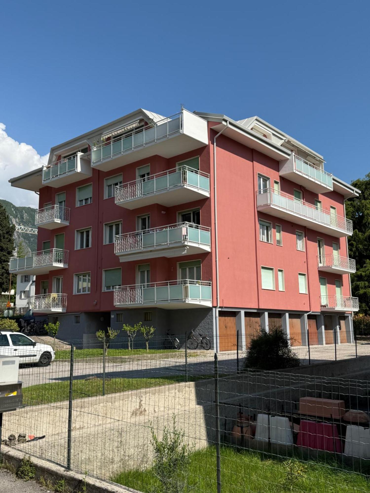 Casa Filippo Large 3 Room Apartment, Close To The Beach, Free Wifi Internet Рива дел Гарда Екстериор снимка